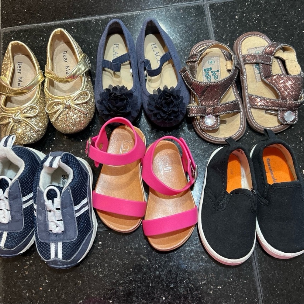 Girl’s Bundle of shoes/sandals/flats Sz 4 & 5